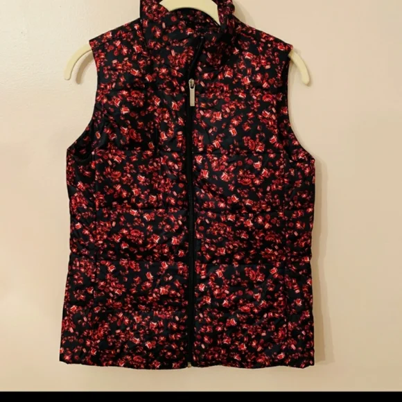 NEW MICHAEL KORS VEST XL - Picture 1 of 4